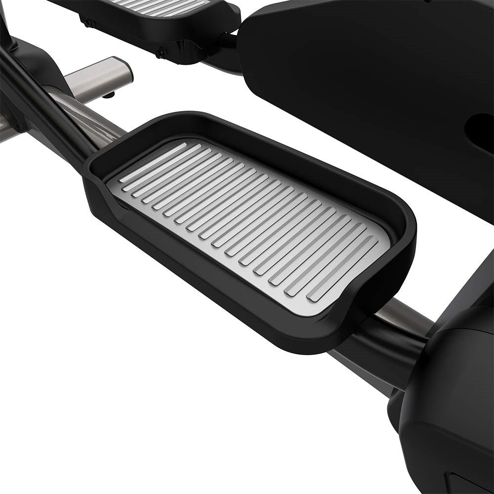 Life Fitness Club Series + Plus Elliptical Cross-Trainer