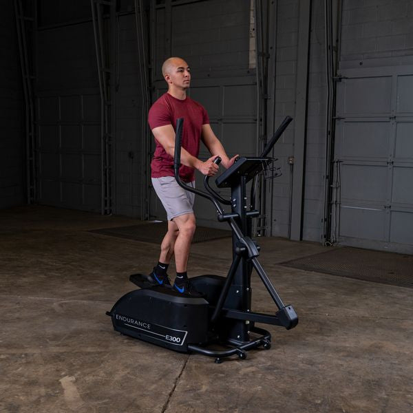 Body-Solid Endurance E300 Eliptical Trainer
