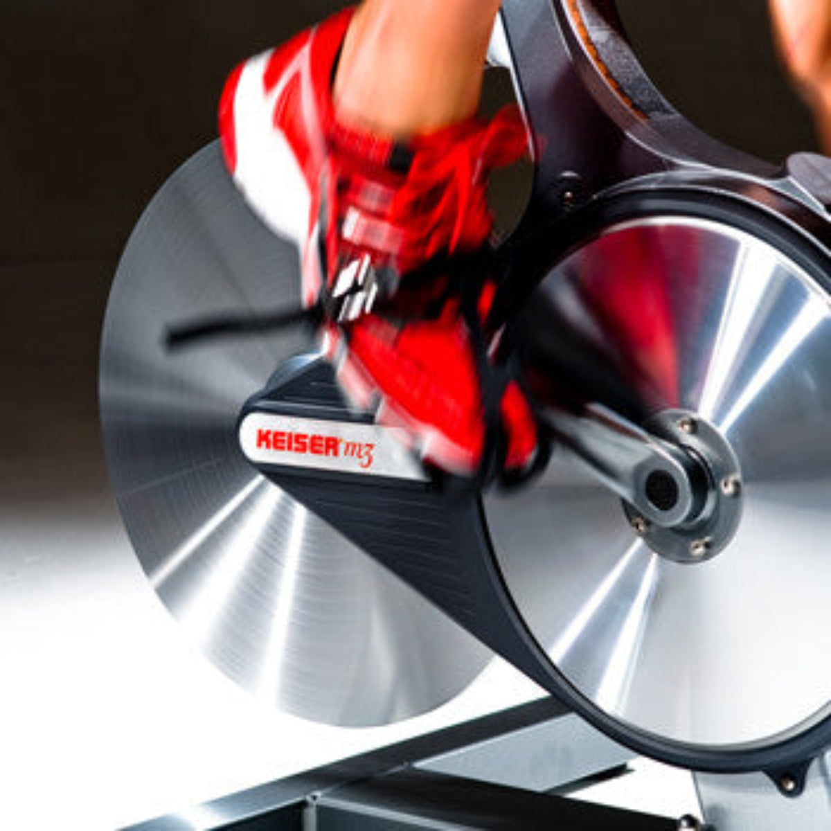 Keiser M3i Total Body Trainer