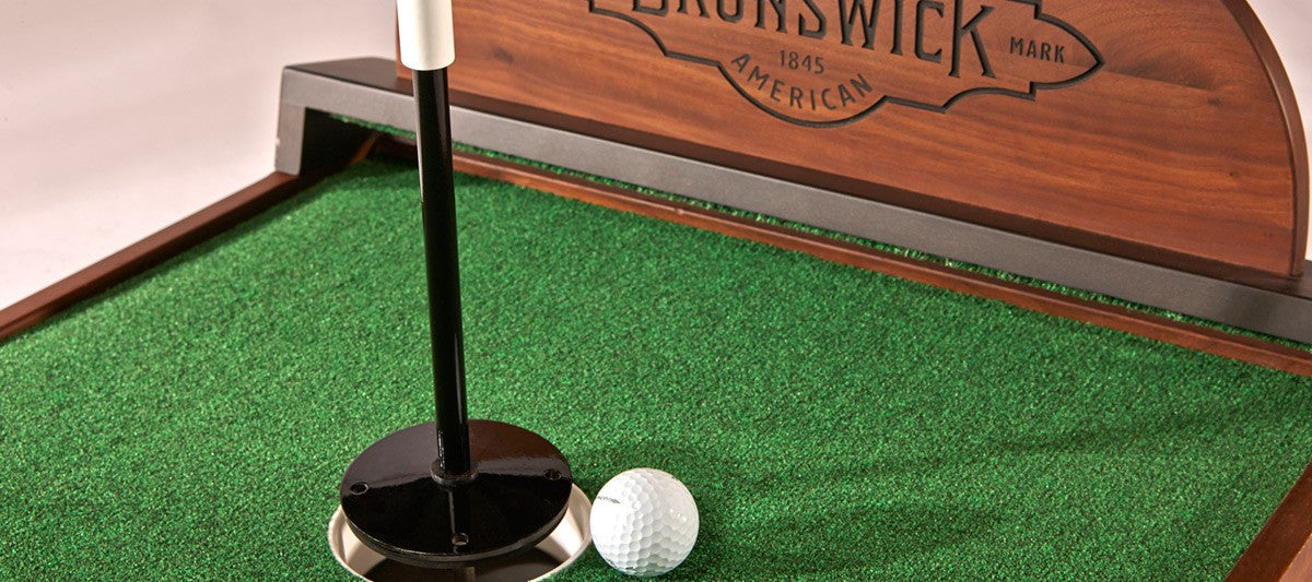 Brunswick The MacDonald Indoor Putting Green