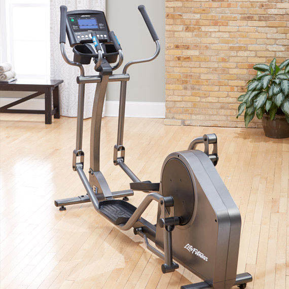 Life Fitness E1 Elliptical Cross Trainer with Go Console