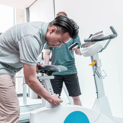 Spirit Fitness Rehab 7.0U Upright Bike