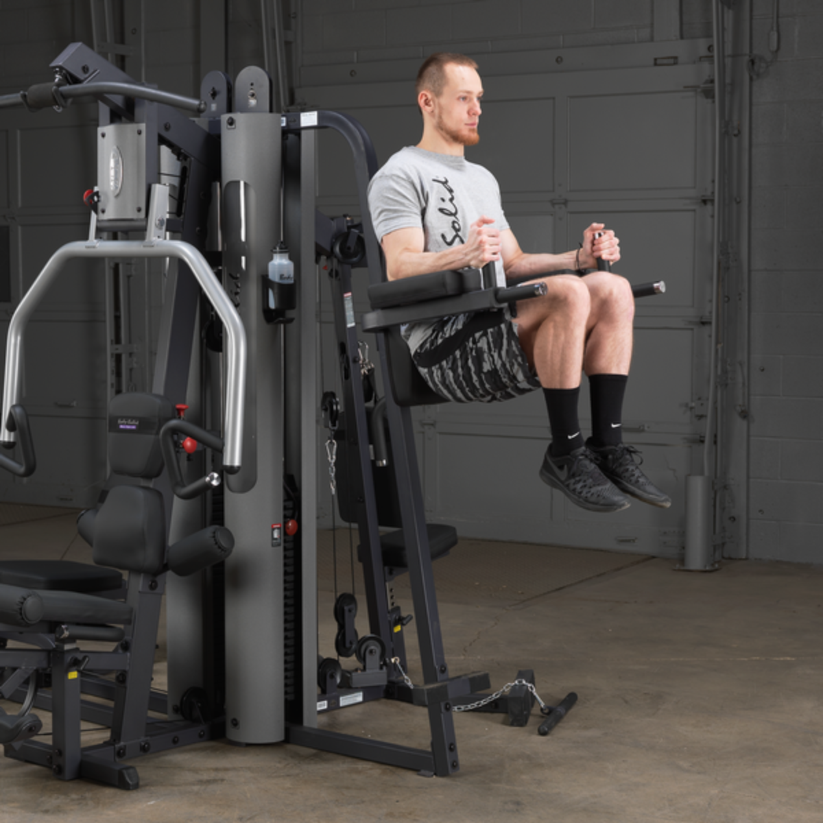 Body-Solid GKR9 Vertical Knee Raise and Dip Station
