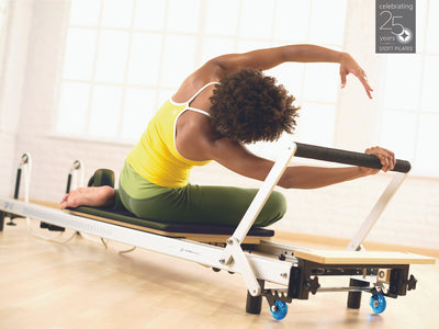 STOTT PILATES® by MERRITHEW SPX Max Reformer with Vertical Stand Bundle