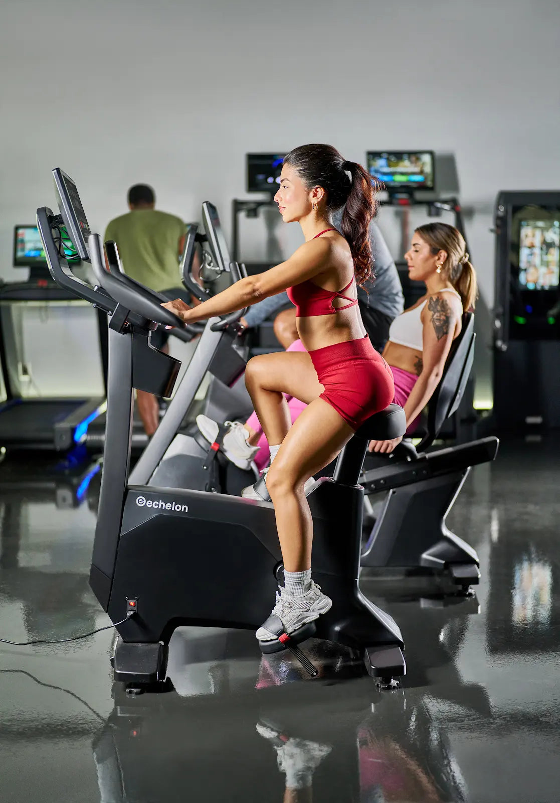 Echelon Connect Upright Pro Bike - Fitness Outlet