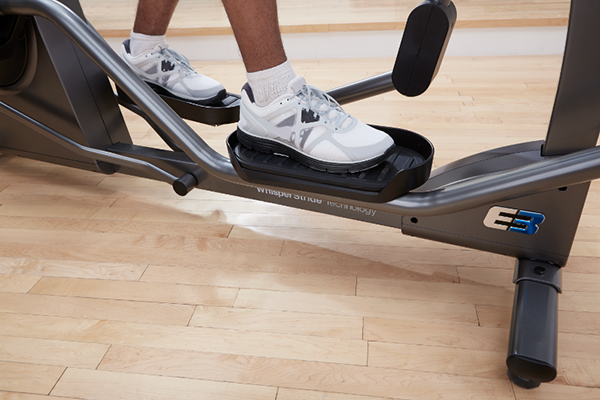 Life Fitness E3 Elliptical Cross-Trainer Fitness Outlet