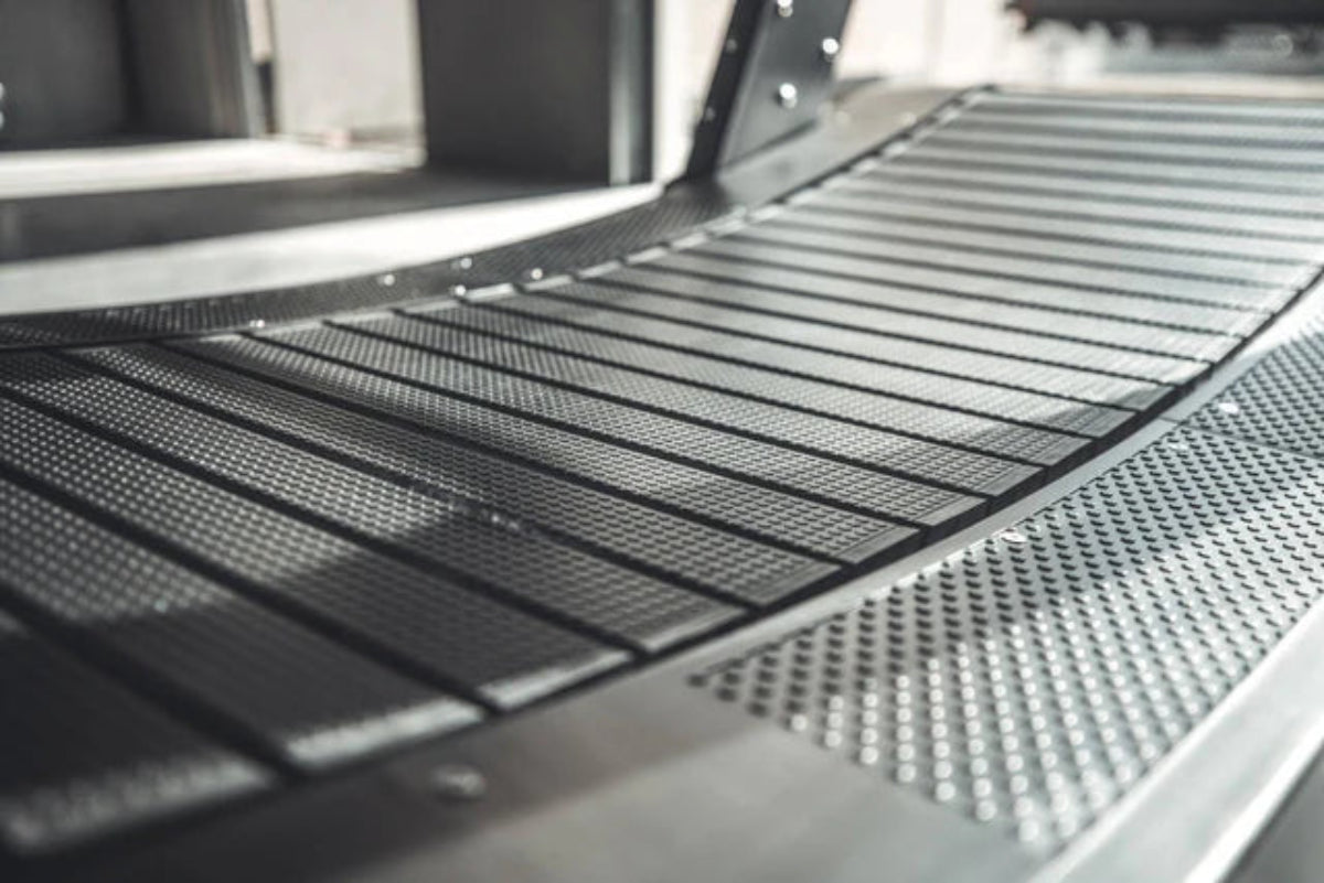 Tru Grit Fitness - Grit Runner Curved Manual Treadmill - Fitness Outlet